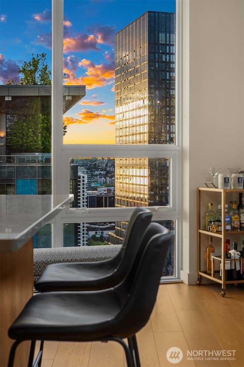Property photo for 121 Stewart Street #2501, Seattle photo 8