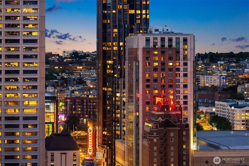 Property photo for 121 Stewart Street #2501, Seattle photo 29