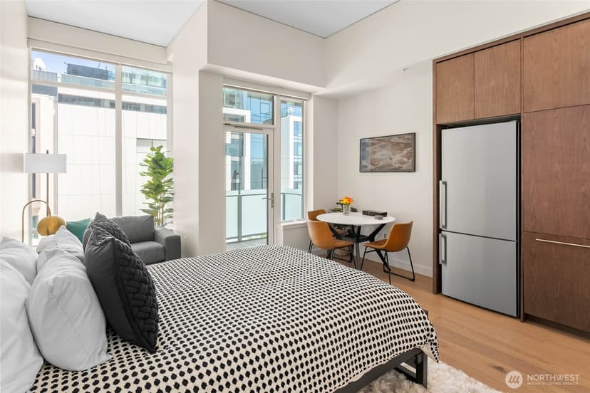 Property photo for 121 Stewart Street #2501, Seattle photo 32