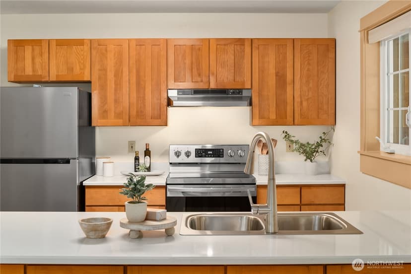 Property photo for 9190 NE Ruys Lane, Bainbridge Island photo 11