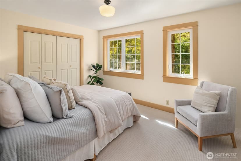 Property photo for 9190 NE Ruys Lane, Bainbridge Island photo 16