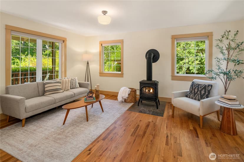 Property photo for 9190 NE Ruys Lane, Bainbridge Island photo 8