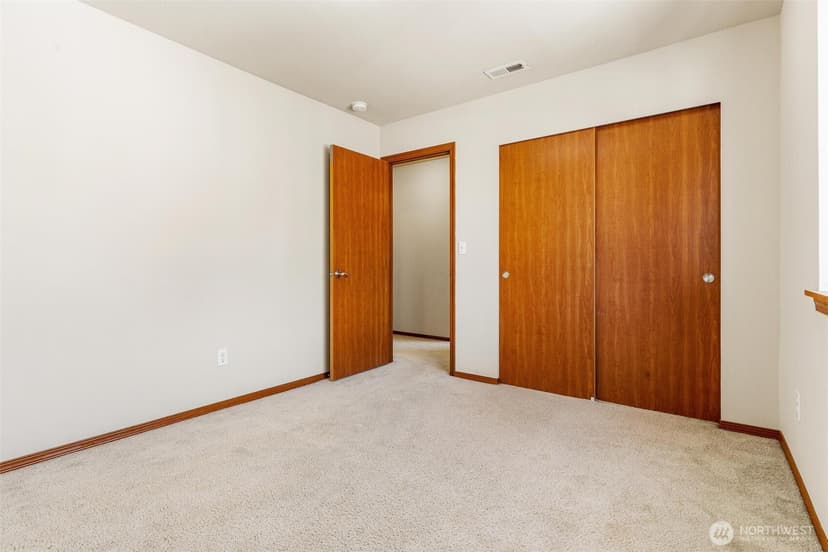 Property photo for 1209 139th Place SW, Lynnwood photo 35