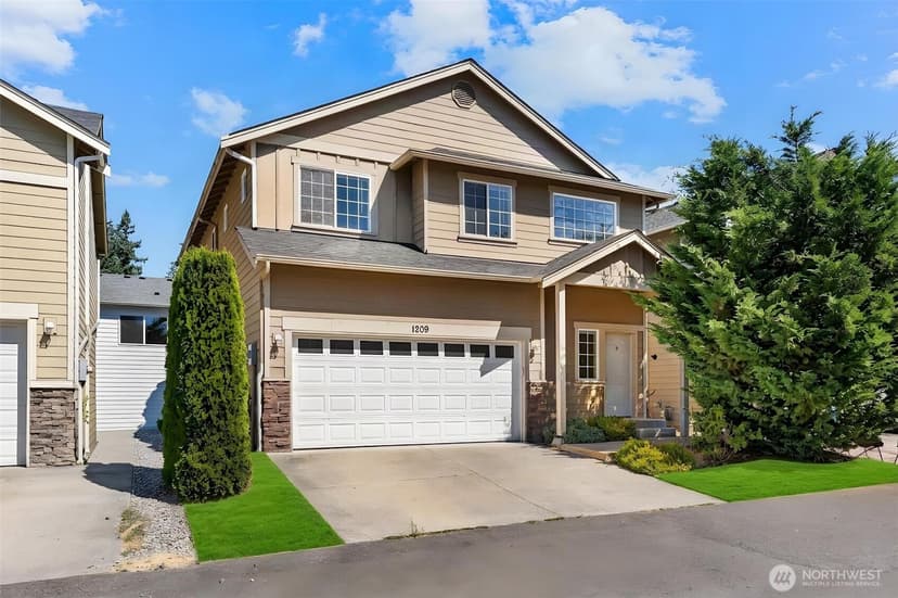 Property photo for 1209 139th Place SW, Lynnwood photo 3