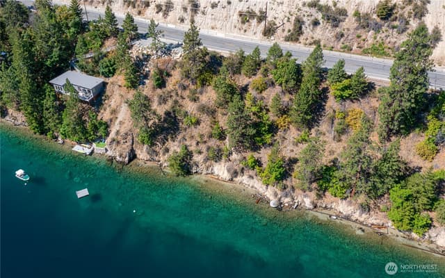 Property photo for 9064 S Lakeshore Rd., Chelan photo 2