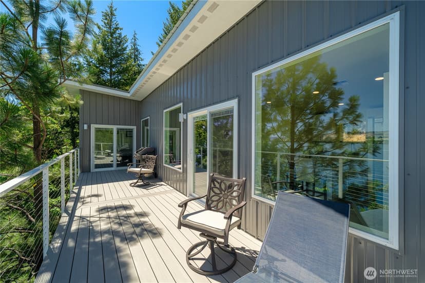 Property photo for 9064 S Lakeshore Rd., Chelan photo 13