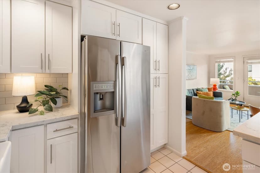 Property photo for 2167 Dexter Avenue N #301, Seattle photo 12