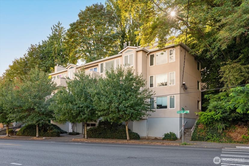 Property photo for 2167 Dexter Avenue N #301, Seattle