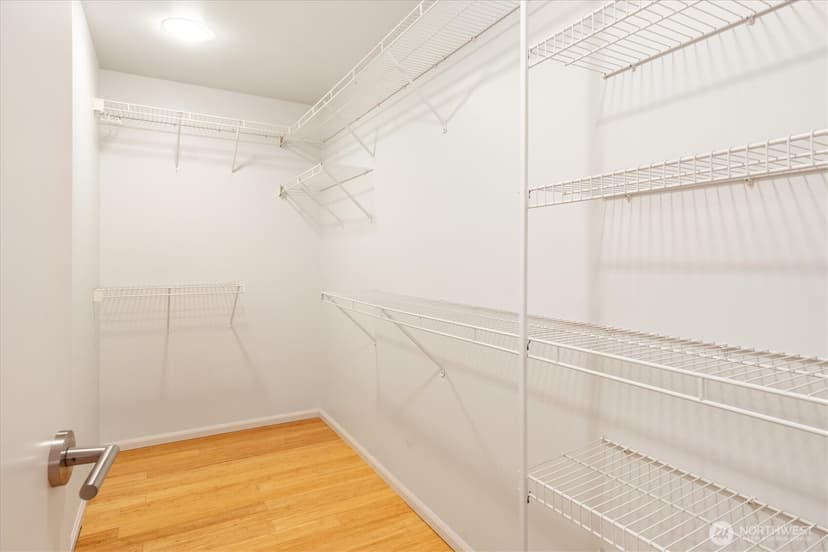 Property photo for 2167 Dexter Avenue N #301, Seattle photo 17