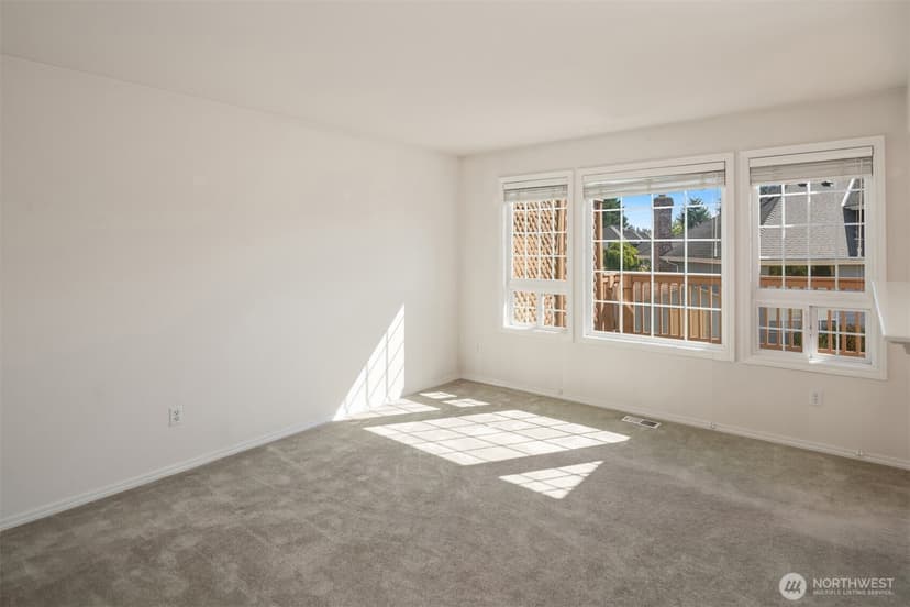 Property photo for 13809 SE 255th Place, Kent photo 4