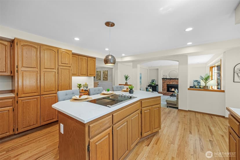 Property photo for 8412 E Meadow Lake Drive, Snohomish photo 14