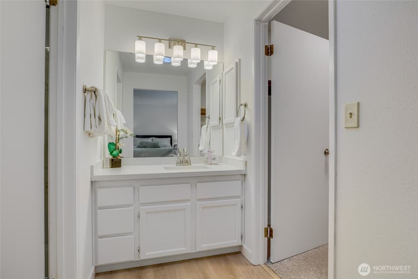 Property photo for 1124 S 23rd Street, Renton photo 15