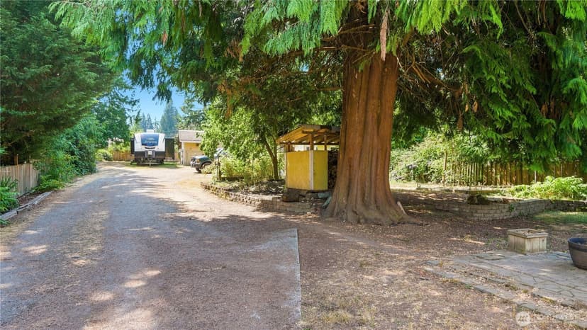 Property photo for 8232 184th Street SW, Edmonds photo 22