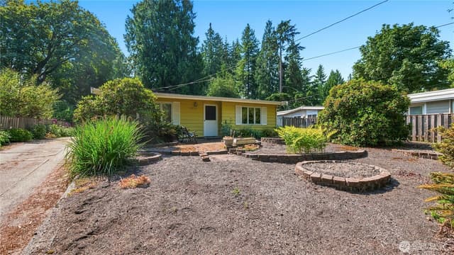 Property photo for 8232 184th Street SW, Edmonds photo 2