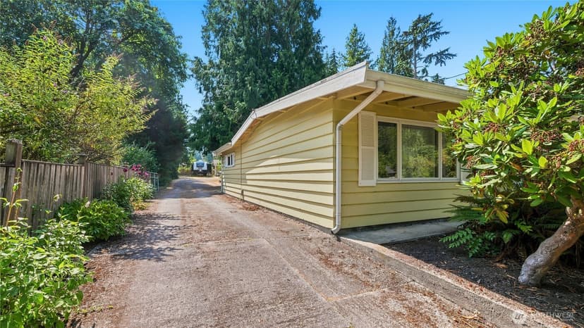 Property photo for 8232 184th Street SW, Edmonds photo 19