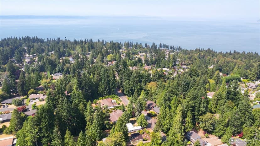 Property photo for 8232 184th Street SW, Edmonds photo 37