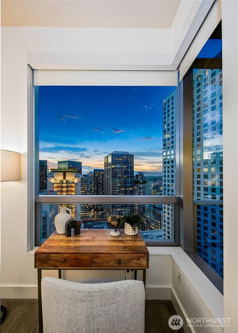 Property photo for 737 Olive Way #3101, Seattle photo 21
