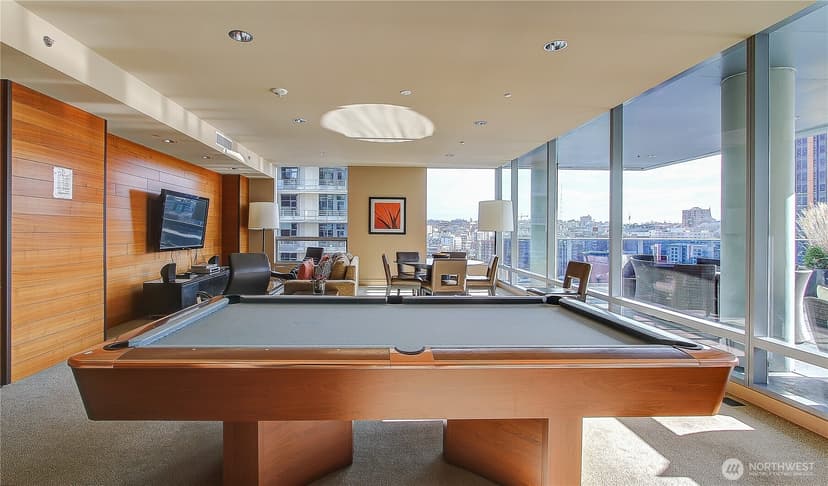 Property photo for 737 Olive Way #3101, Seattle photo 36