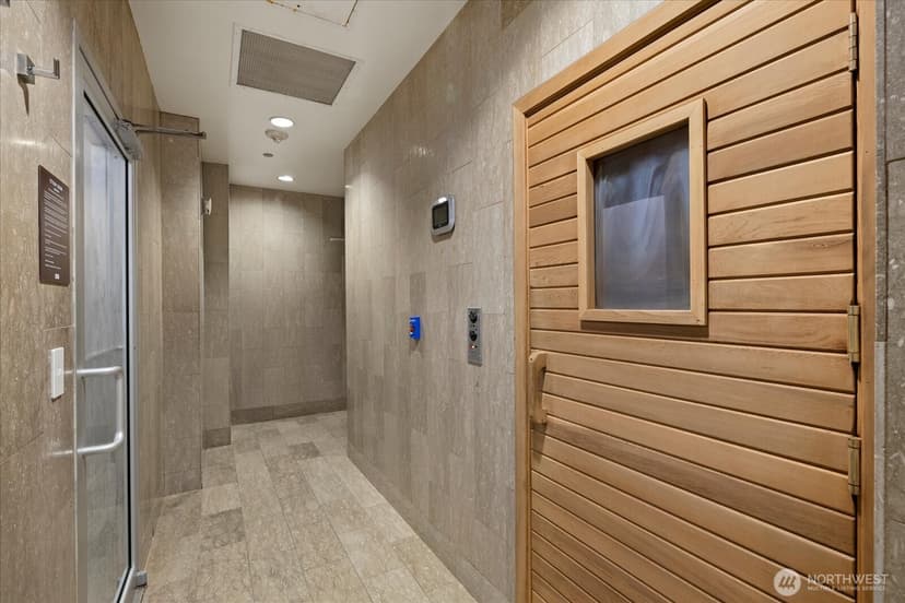 Property photo for 737 Olive Way #3101, Seattle photo 31