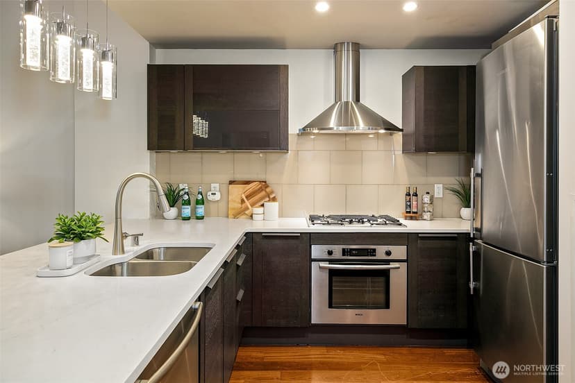 Property photo for 737 Olive Way #3101, Seattle photo 9