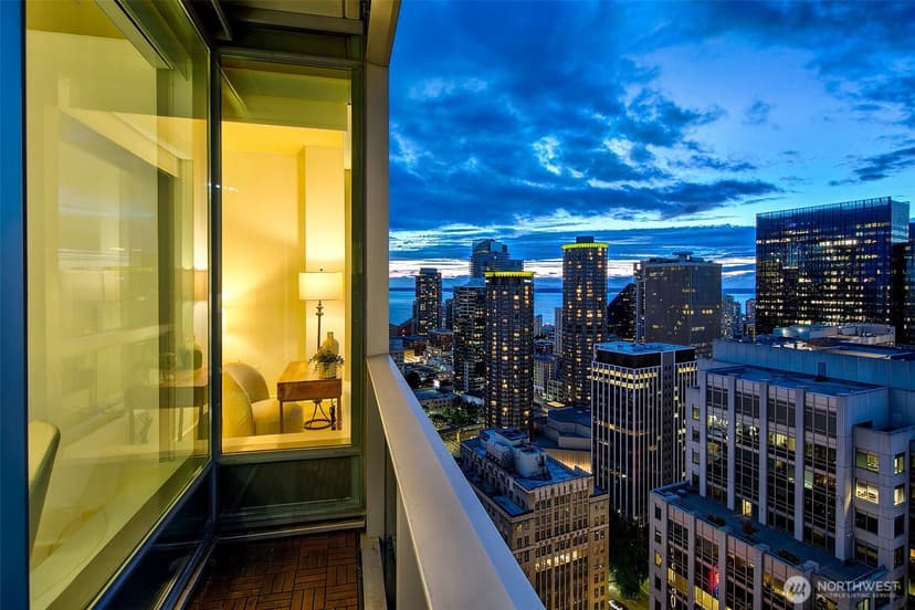 Property photo for 737 Olive Way #3101, Seattle photo 23