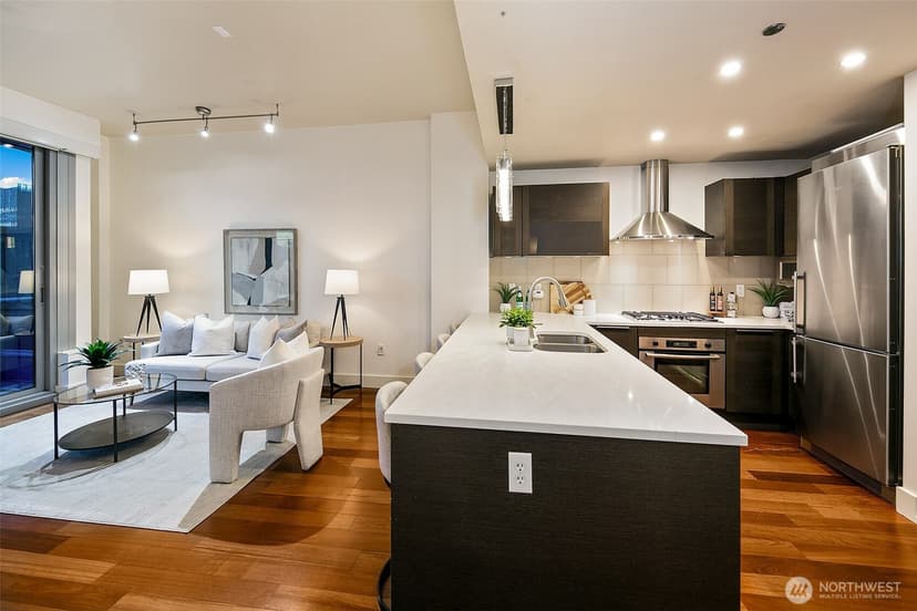 Property photo for 737 Olive Way #3101, Seattle photo 11