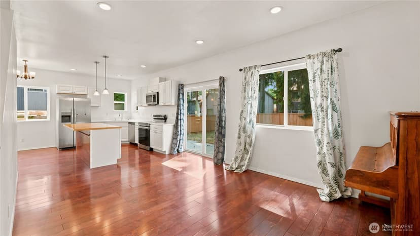 Property photo for 1834 S 92nd Street, Tacoma photo 4