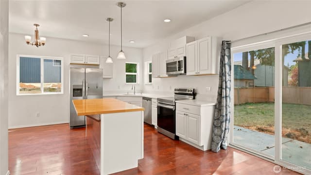 Property photo for 1834 S 92nd Street, Tacoma photo 5