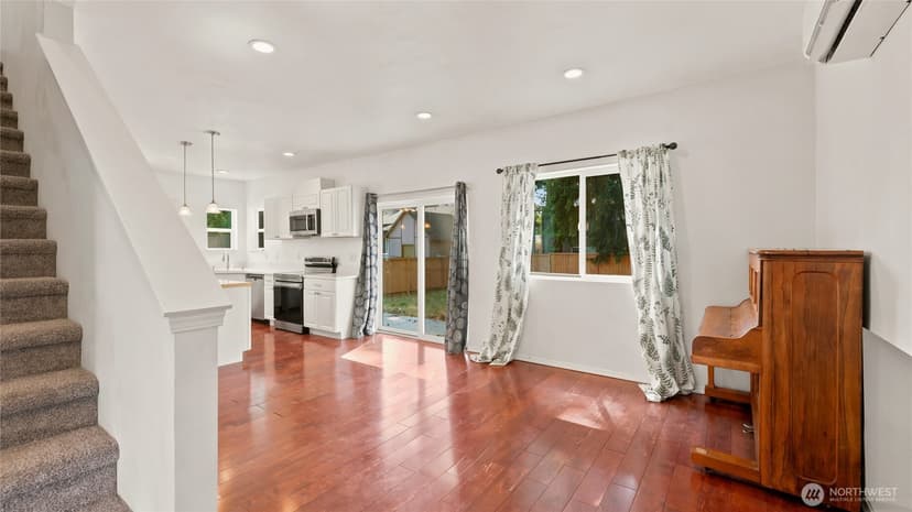 Property photo for 1834 S 92nd Street, Tacoma photo 3