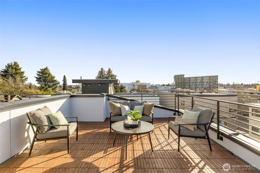 Property photo for 1014 C NE 70th Street #C, Seattle photo 11