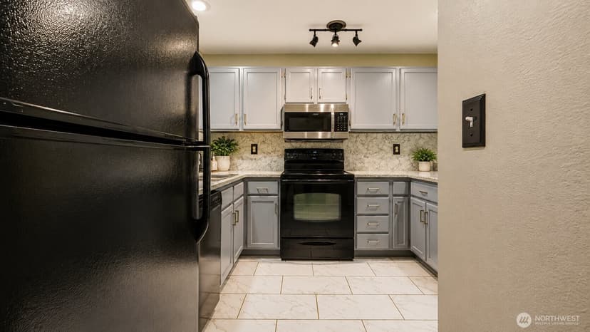 Property photo for 23406 100th Avenue SE #A103, Kent photo 12