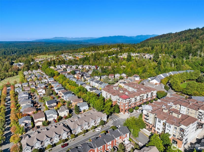 Property photo for 1880 25th Avenue NE #210, Issaquah photo 23