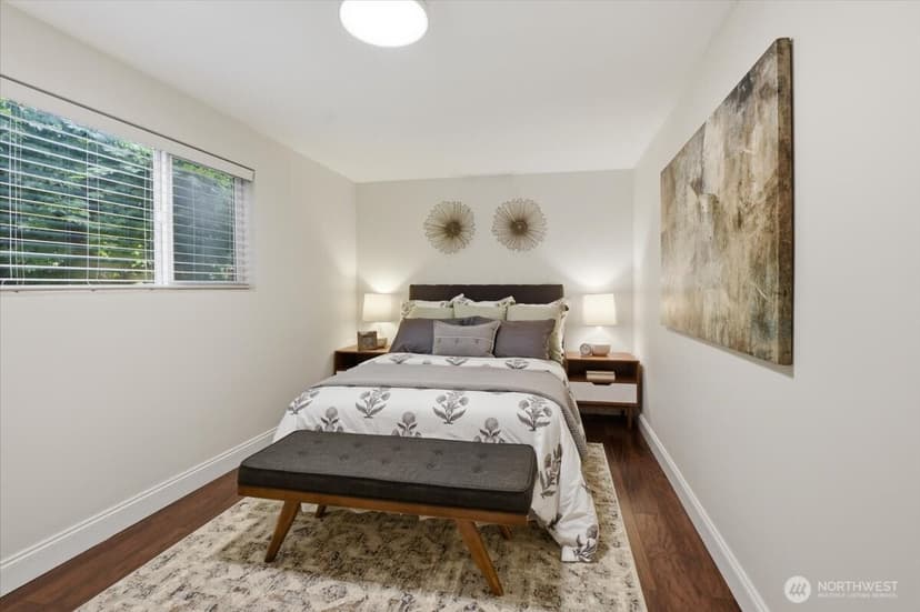 Property photo for 2552 14th Avenue W #203, Seattle photo 10