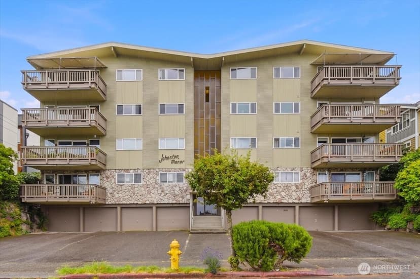 Property photo for 2552 14th Avenue W #203, Seattle photo 18