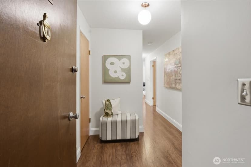 Property photo for 2552 14th Avenue W #203, Seattle photo 16