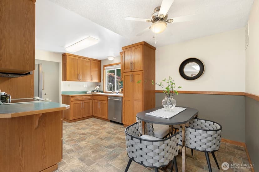 Property photo for 12740 SE 167th Street, Renton photo 8