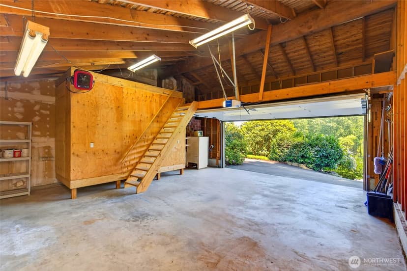 Property photo for 19232 Yew Way, Snohomish photo 23