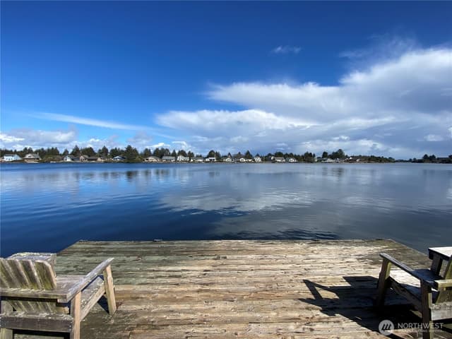 Property photo for 900 Texmar Avenue SW, Ocean Shores photo 4