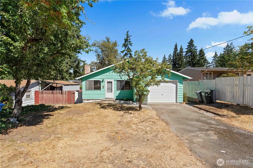 Property photo for 9801 Kenwood Drive SW, Lakewood photo 37