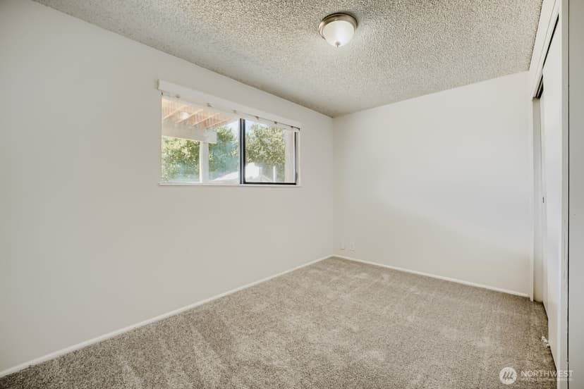 Property photo for 31349 13th Avenue S, Federal Way photo 14