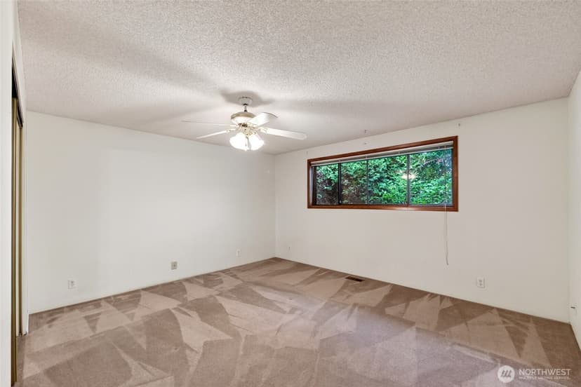 Property photo for 26459 164th Avenue SE, Covington photo 15