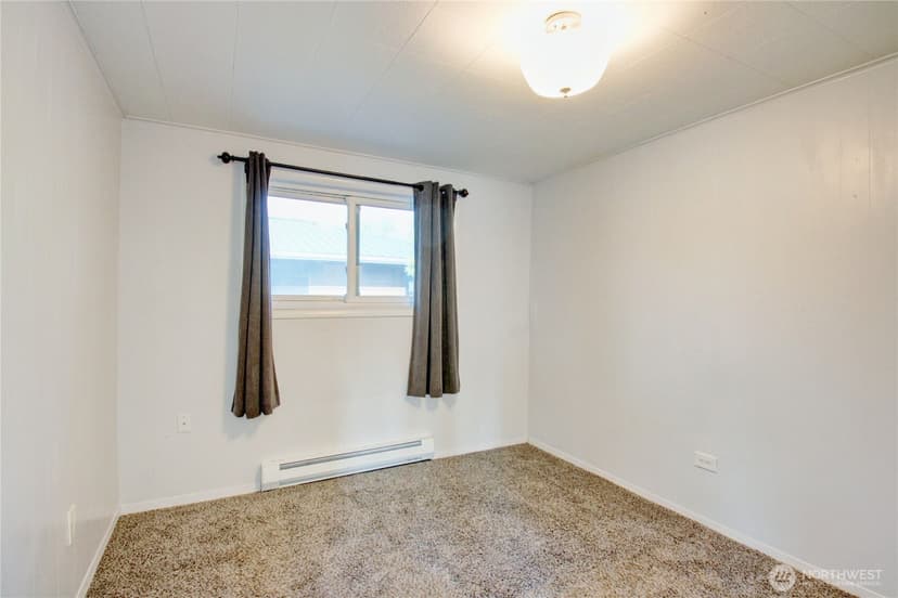 Property photo for 317 E Burke Avenue, Arlington photo 19
