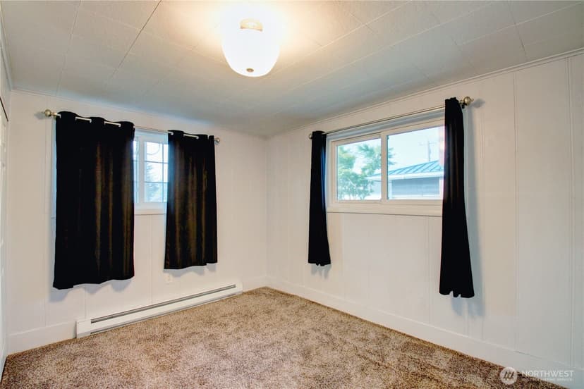 Property photo for 317 E Burke Avenue, Arlington photo 18
