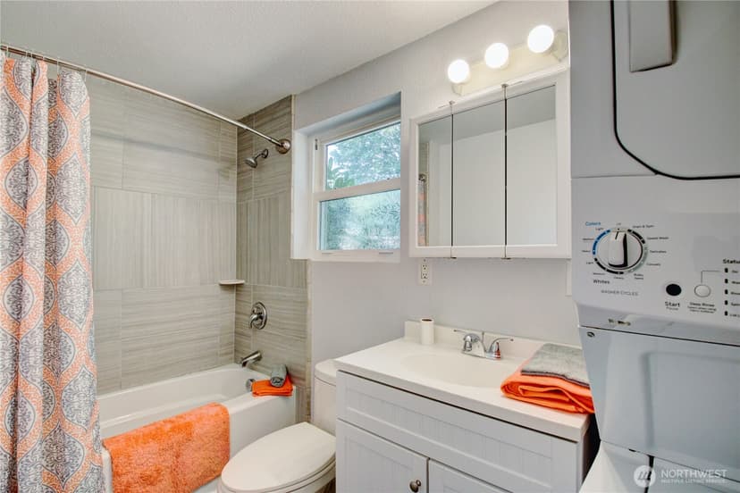 Property photo for 317 E Burke Avenue, Arlington photo 16