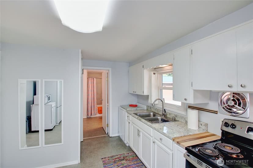 Property photo for 317 E Burke Avenue, Arlington photo 9