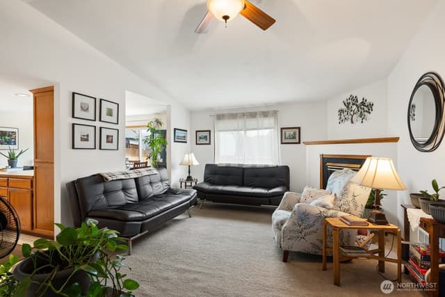 Property photo for 27215 Manor Place NW, Stanwood photo 5