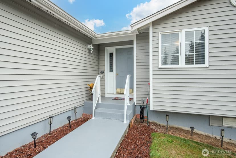 Property photo for 27215 Manor Place NW, Stanwood