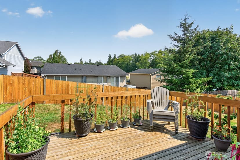 Property photo for 27215 Manor Place NW, Stanwood photo 13