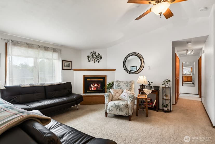 Property photo for 27215 Manor Place NW, Stanwood photo 4