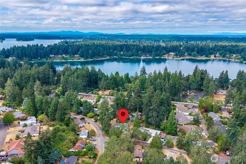 Property photo for 6317 Nyanza Park Drive SW, Lakewood photo 32